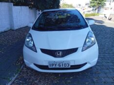 HONDA FIT LX 1.4 2009/2009 ALTERNATIVA VEÍCULOS LAJEADO / Carros no Vale