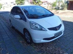 HONDA FIT LX 1.4 2009/2009 ALTERNATIVA VEÍCULOS LAJEADO / Carros no Vale