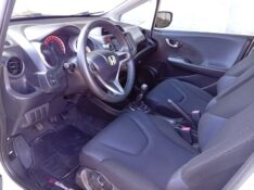HONDA FIT LX 1.4 2009/2009 ALTERNATIVA VEÍCULOS LAJEADO / Carros no Vale
