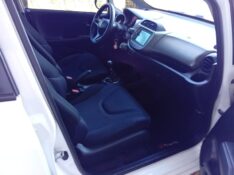HONDA FIT LX 1.4 2009/2009 ALTERNATIVA VEÍCULOS LAJEADO / Carros no Vale