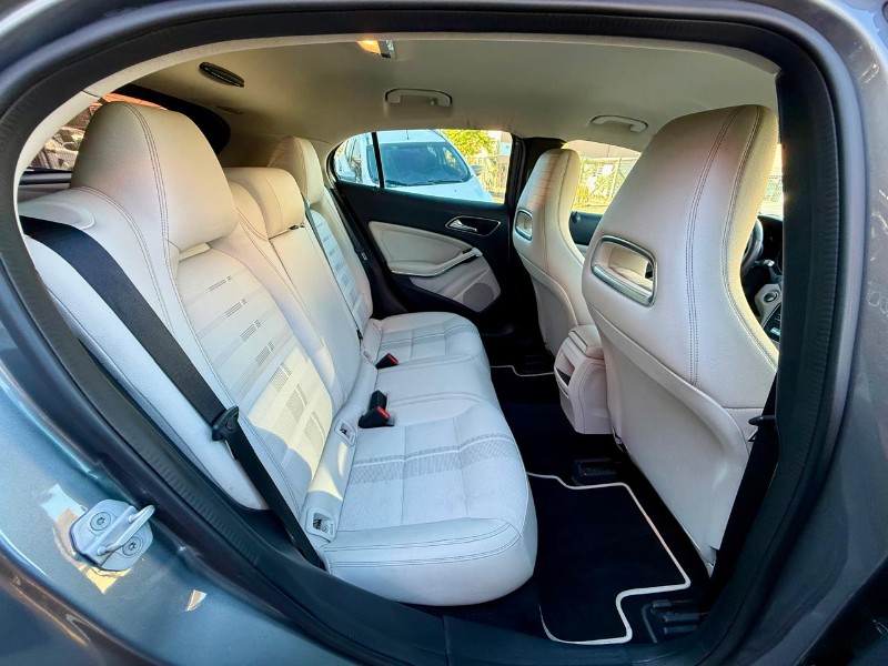 MERCEDES-BENZ GLA 200 ADVANCE 1.6 TB 16V FLEX 2018/2018 AR MULTIMARCAS VENÂNCIO AIRES / Carros no Vale