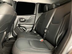 JEEP RENEGADE 1.3 LONGITUDE T270 TURBO 2022/2022 DUARTE VEÍCULOS PORTO ALEGRE / Carros no Vale