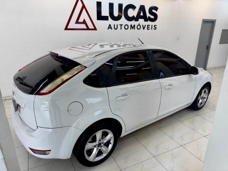 FORD FOCUS 1.6 GLX - 2011