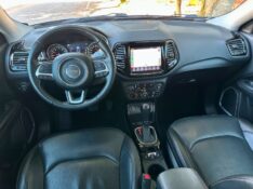 JEEP COMPASS LIMITED 2.0 16V FLEX 2020/2021 SÉTIMA VEÍCULOS GUAPORÉ / Carros no Vale