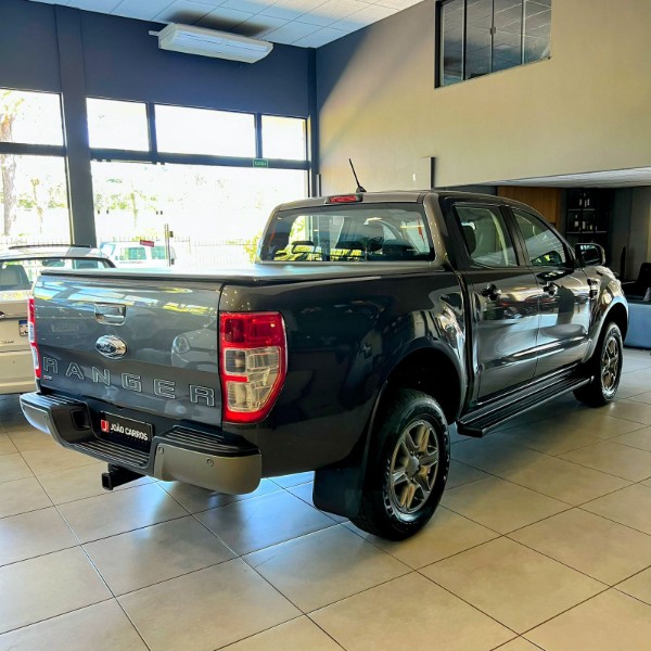 FORD RANGER 2.2 XLS 4X2 CD 16V DIESEL 4P AUTOMÁTICO 2021/2021 JOÃO CARROS MULTIMARCAS GUAPORÉ / Carros no Vale