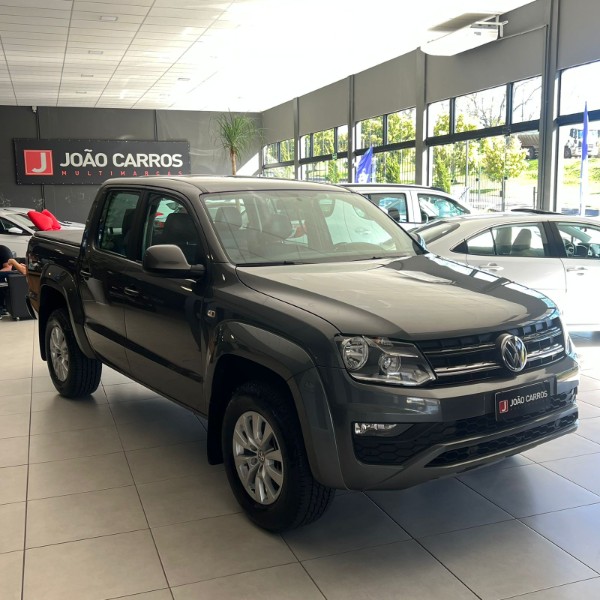 VOLKSWAGEN AMAROK 2.0 4X4 TDI COMFORTILINE CD 2019/2019 JOÃO CARROS MULTIMARCAS GUAPORÉ / Carros no Vale
