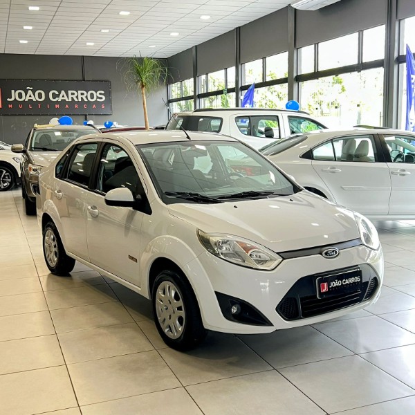 FORD FIESTA SEDAN CLASS 1.6 2011/2011 JOÃO CARROS MULTIMARCAS GUAPORÉ / Carros no Vale