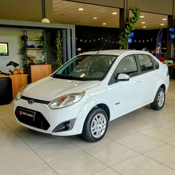 FORD FIESTA SEDAN CLASS 1.6 2011/2011 JOÃO CARROS MULTIMARCAS GUAPORÉ / Carros no Vale