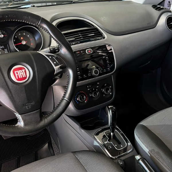 FIAT PUNTO ESSENCE 1.6 DUALOGIC. 2014/2014 JOÃO CARROS MULTIMARCAS GUAPORÉ / Carros no Vale