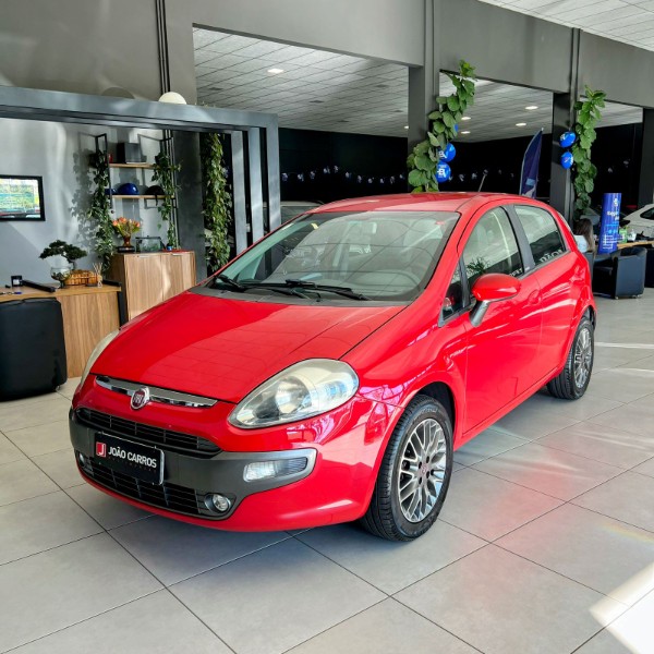 FIAT PUNTO ESSENCE 1.6 DUALOGIC. 2014/2014 JOÃO CARROS MULTIMARCAS GUAPORÉ / Carros no Vale