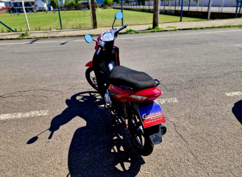 HONDA MOTOS BIZ 125+ 2009/2010 CRUZEIRO MULTIMARCAS CRUZEIRO DO SUL / Carros no Vale