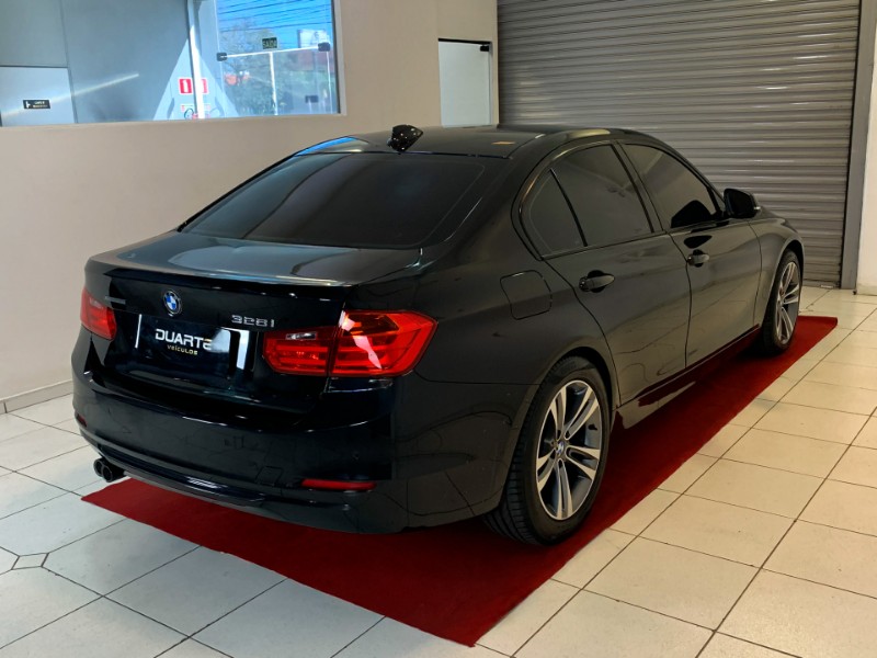 BMW 328i 2.0 SPORT GP 16V ACTIVEFLEX 4P AUTOMÁTICO 2015/2015 DUARTE VEÍCULOS PORTO ALEGRE / Carros no Vale