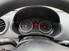 VOLKSWAGEN SAVEIRO 1.6 MI TREND CE 8V G.V 2012/2012 ELY AUTOMÓVEIS LAJEADO / Carros no Vale