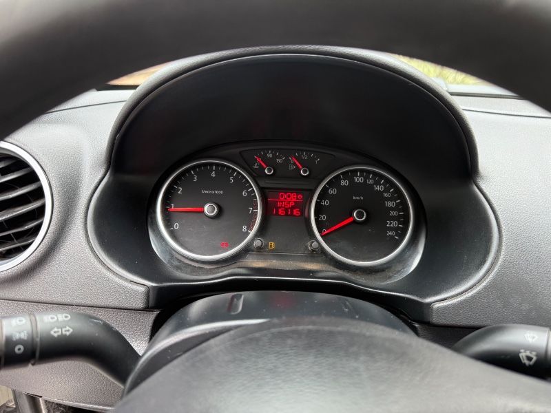 VOLKSWAGEN SAVEIRO 1.6 MI TREND CE 8V G.V - 2012