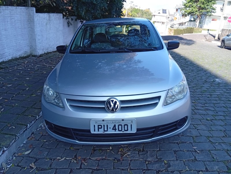 VOLKSWAGEN VOYAGE 1.0 CITY 2009/2010 ALTERNATIVA VEÍCULOS LAJEADO / Carros no Vale