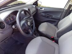 VOLKSWAGEN VOYAGE 1.0 CITY 2009/2010 ALTERNATIVA VEÍCULOS LAJEADO / Carros no Vale