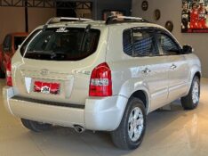 HYUNDAI TUCSON GL 2.0 16V MEC. 2011/2012 JM AUTOMÓVEIS VENÂNCIO AIRES / Carros no Vale