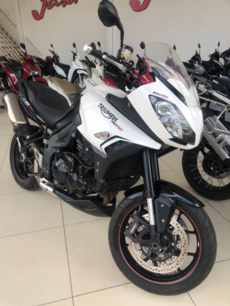 TRIUMPH TIGER 1050 2015/2015 JASER MOTOS LAJEADO / Carros no Vale