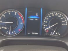 TOYOTA HILUX 2.8 SRX 4X4 CD 16V DIESEL 4P AUTOMÁTICO 2023/2024 NEURI VEÍCULOS LAJEADO / Carros no Vale
