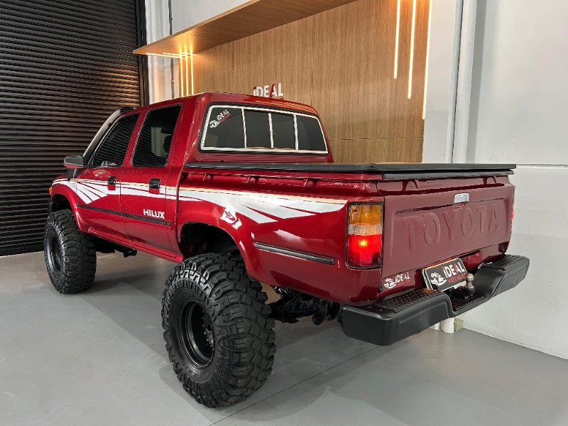 TOYOTA HILUX CAB.DUPLA 2.8 /1993 IDEAL VEÍCULOS LAJEADO / Carros no Vale