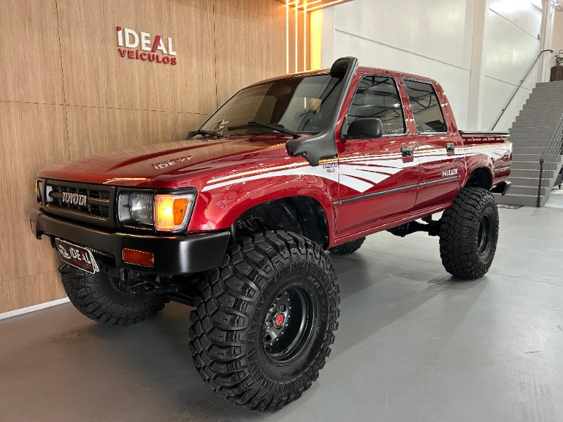 TOYOTA HILUX CAB.DUPLA 2.8 /1993 IDEAL VEÍCULOS LAJEADO / Carros no Vale