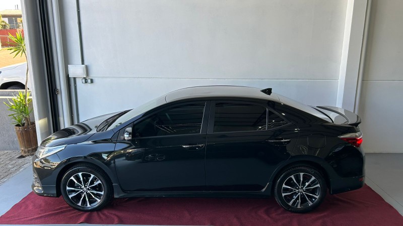 TOYOTA COROLLA XRS 2.0 /2019 IDEAL VEÍCULOS LAJEADO / Carros no Vale