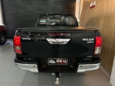 TOYOTA HILUX CAB.DUPLA SRV 2.8 TB /2022 IDEAL VEÍCULOS LAJEADO / Carros no Vale