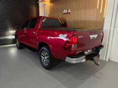 TOYOTA HILUX CD SRX 2.8 TURBO 4X4 /2016 IDEAL VEÍCULOS LAJEADO / Carros no Vale