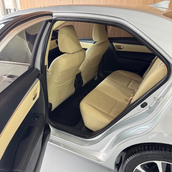 TOYOTA COROLLA ALTIS 2.0 /2018 IDEAL VEÍCULOS LAJEADO / Carros no Vale