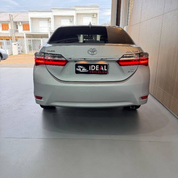 TOYOTA COROLLA ALTIS 2.0 /2018 IDEAL VEÍCULOS LAJEADO / Carros no Vale