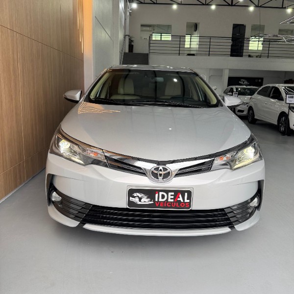TOYOTA COROLLA ALTIS 2.0 /2018 IDEAL VEÍCULOS LAJEADO / Carros no Vale