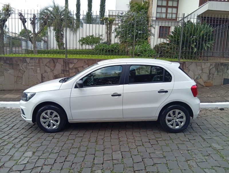 VOLKSWAGEN GOL MC4 2021/2022 ALTERNATIVA VEÍCULOS LAJEADO / Carros no Vale