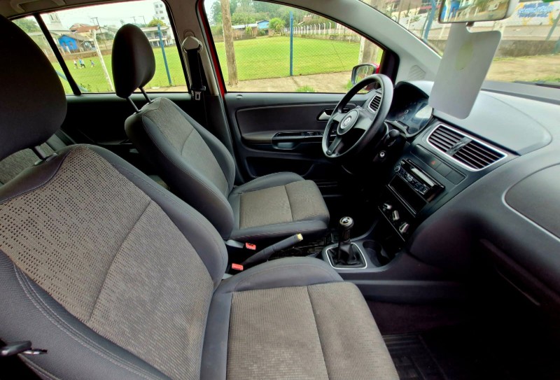 VOLKSWAGEN FOX 1.0 GII 2012/2013 CRUZEIRO MULTIMARCAS CRUZEIRO DO SUL / Carros no Vale