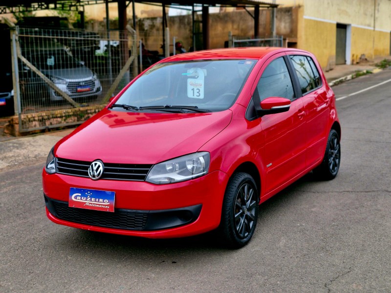 VOLKSWAGEN FOX 1.0 GII 2012/2013 CRUZEIRO MULTIMARCAS CRUZEIRO DO SUL / Carros no Vale