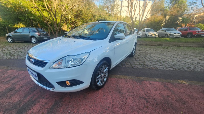 FORD FOCUS 1.6 FC 2011/2011 FERNANDO AUTOMÓVEIS | REVENDA DE CARROS ARROIO DO MEIO ARROIO DO MEIO / Carros no Vale