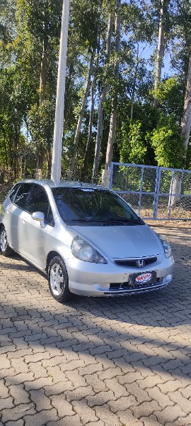 HONDA FIT LXL /2005 NEURI VEÍCULOS LAJEADO / Carros no Vale