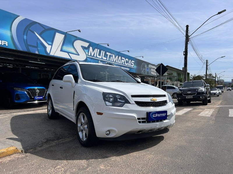 CHEVROLET CAPTIVA SPORT FWD 2.4 16V 171/185CV 2015/2015 LS MULTIMARCAS VENÂNCIO AIRES / Carros no Vale