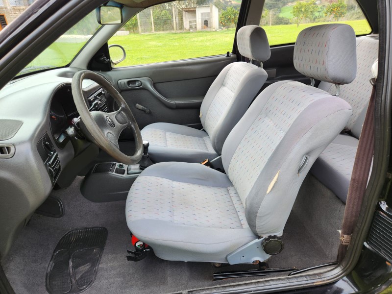 VOLKSWAGEN GOL 1.0 I 8V 1996/1997 TS VEÍCULOS ANTA GORDA / Carros no Vale