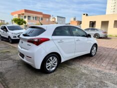 HYUNDAI HB20 1.6 PREMIUM 16V FLEX 4P MANUAL 2012/2013 AR MULTIMARCAS VENÂNCIO AIRES / Carros no Vale