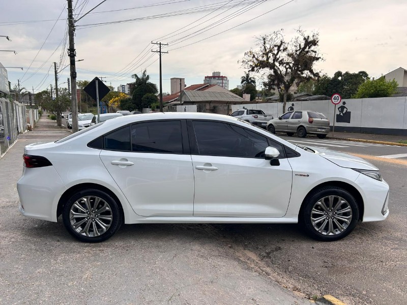 TOYOTA COROLLA ALTIS PREM 1.8 AUT (HÍBRIDO) 2022/2022 LS MULTIMARCAS VENÂNCIO AIRES / Carros no Vale