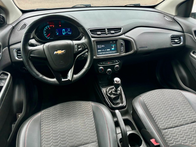 CHEVROLET ONIX LTZ 1.4 2017/2018 SÉTIMA VEÍCULOS GUAPORÉ / Carros no Vale