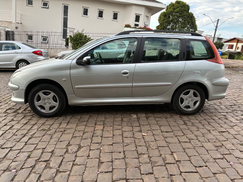 PEUGEOT 206 SW FELINE 1.6 16V FLEX 2007/2008 COMPLETO VEÍCULOS GUAPORÉ / Carros no Vale
