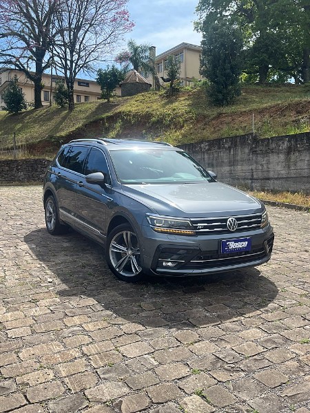 VOLKSWAGEN TIGUAN 2.0 350 TSI RLINE ALLSPACE 2019/2019 BOSCO AUTOMÓVEIS GUAPORÉ / Carros no Vale