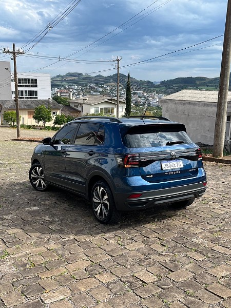 VOLKSWAGEN T-CROSS 1.0 200 TSI TOTAL FLEX AUTOMÁTICO 2023/2023 BOSCO AUTOMÓVEIS GUAPORÉ / Carros no Vale