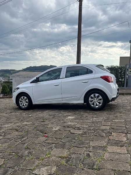 CHEVROLET ONIX LT 1.0 FLEX 2019/2019 BOSCO AUTOMÓVEIS GUAPORÉ / Carros no Vale