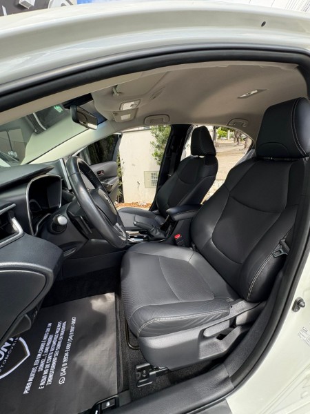 TOYOTA COROLLA 2.0 XEI /2021 DE CONTO AUTOMÓVEIS SARANDI / Carros no Vale TOYOTA COROLLA 2.0 XEI /2021 DE CONTO AUTOMÓVEIS SARANDI / Carros no Vale