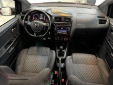 VOLKSWAGEN CROSSFOX 1.6 2018/2018 LUCAS AUTOMÓVEIS BOM RETIRO DO SUL / Carros no Vale