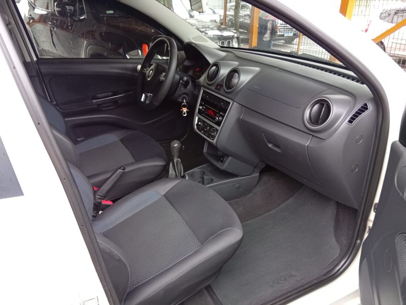 VOLKSWAGEN GOL CITY 1.6 - 2015