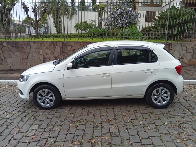 VOLKSWAGEN GOL CITY 1.6 - 2015