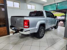 VOLKSWAGEN AMAROK HIGH.CD 2.0 16V TDI 4X4 DIES AUT 2012/2012 TS VEÍCULOS ANTA GORDA / Carros no Vale